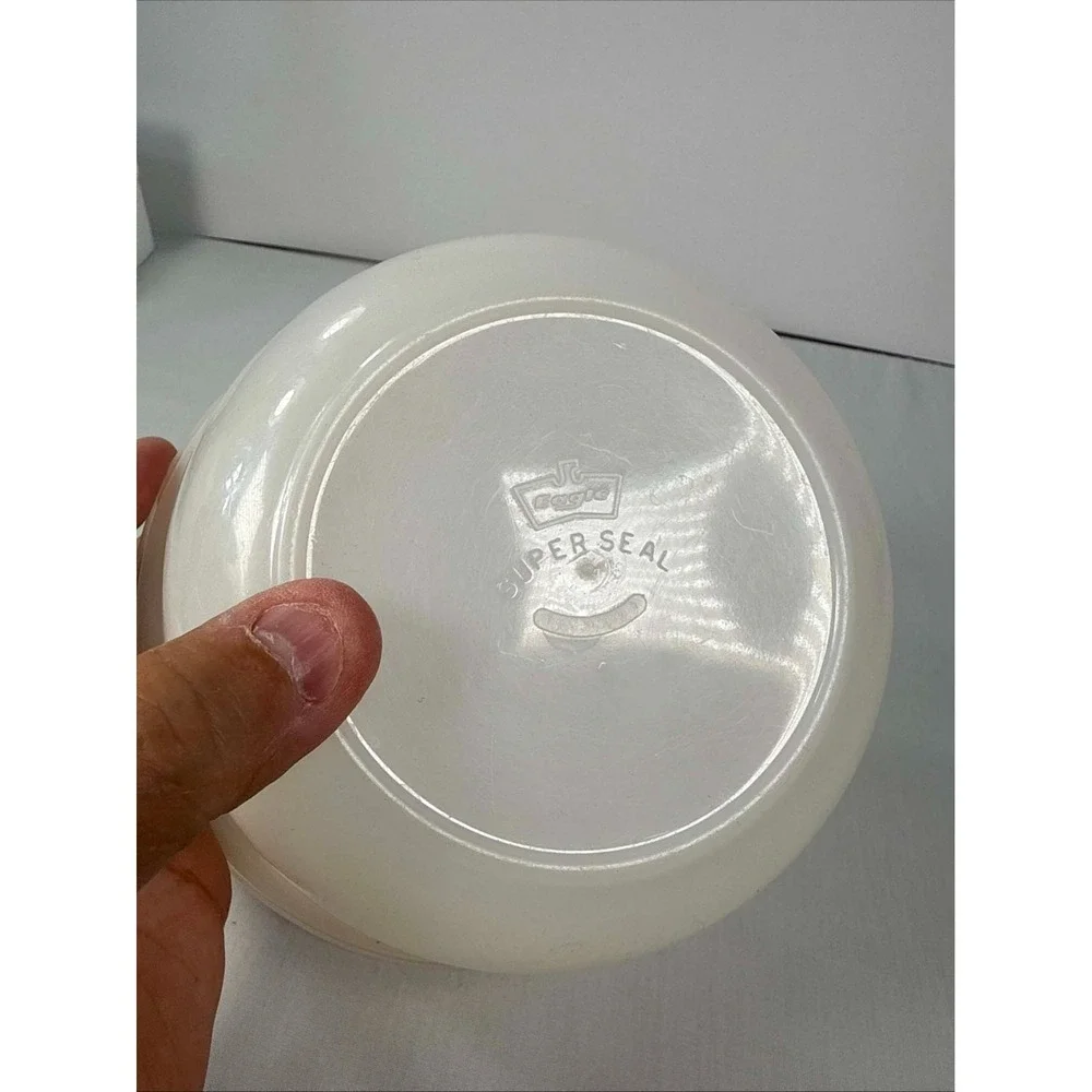 Vintage Eagle Super Seal Storage Container With Lid Food Keeper Item 2